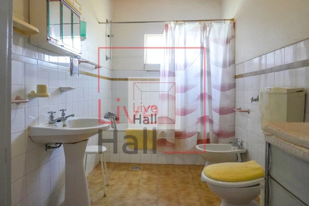 Quinta T3 para Venda em Santo Estêvão Foto 16