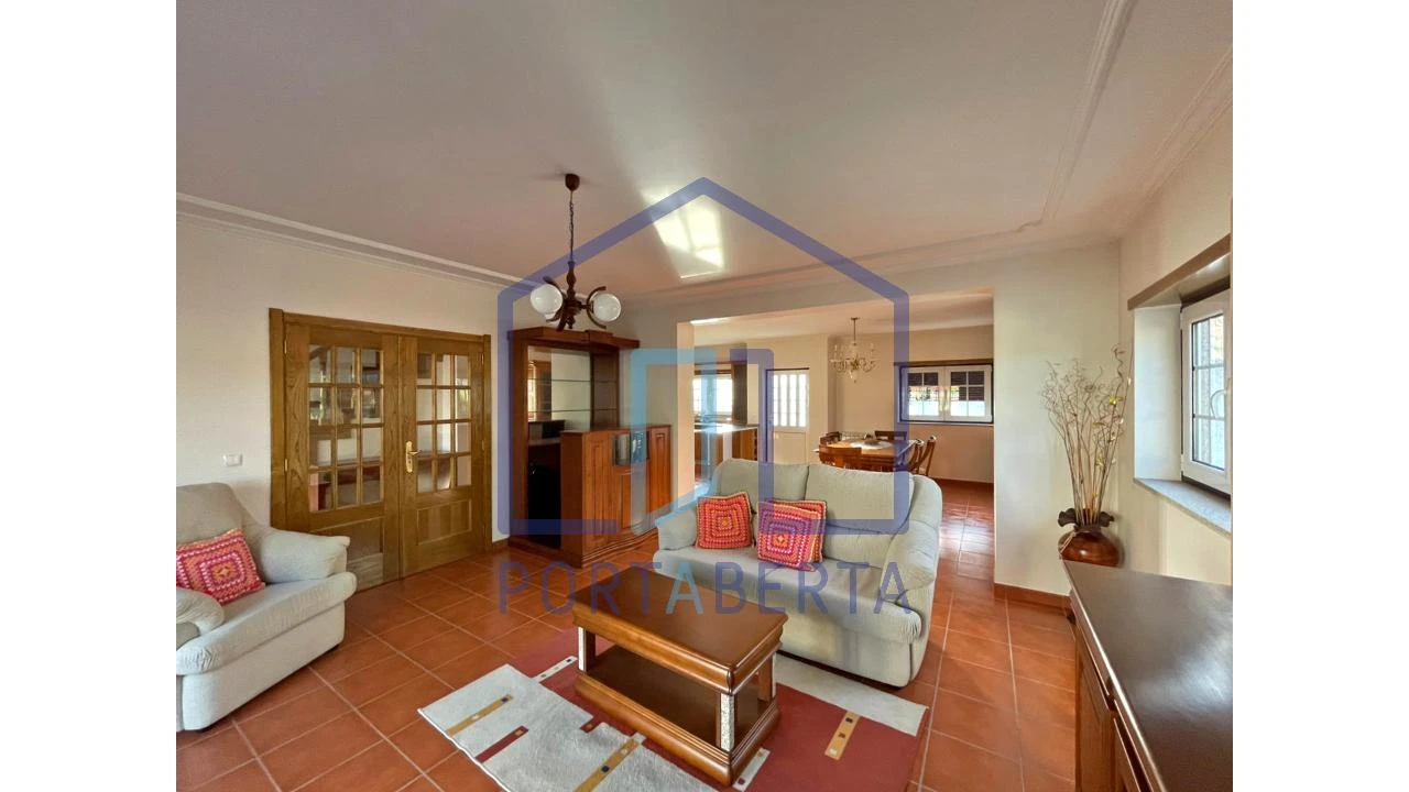 Moradia T3 para Venda em Santa Cruz/Trindade e Sanjurge Foto 7