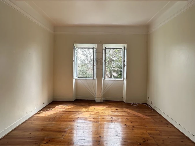 Apartamento T2 para Venda em Estrela Foto 16
