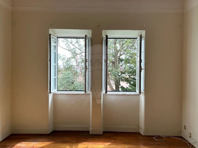 Apartamento T2 para Venda em Estrela Foto 2