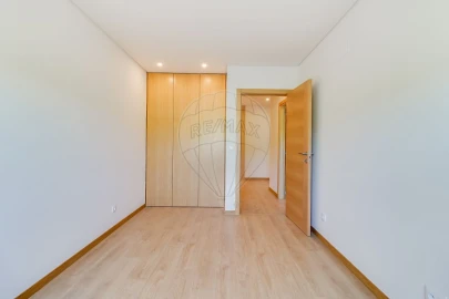 Apartamento T3 para Venda em Vialonga