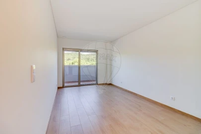 Apartamento T3 para Venda em Vialonga