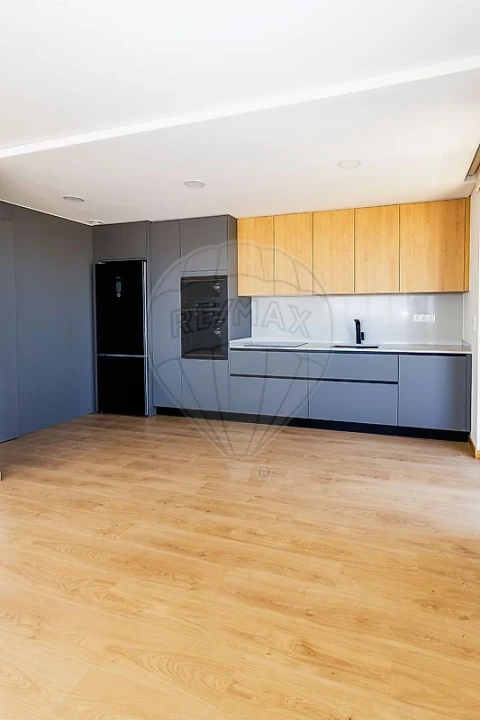 Apartamento T3 para Venda em Vialonga