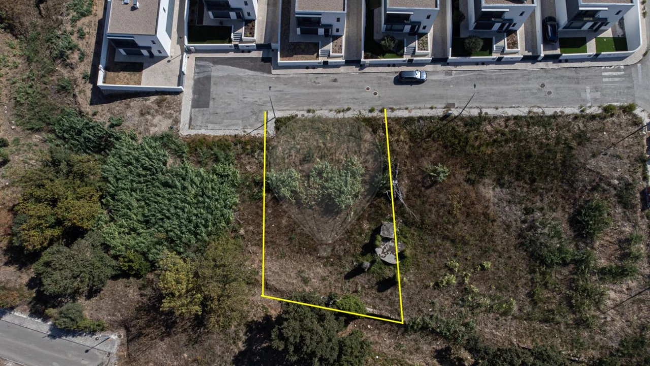 Terreno para Venda em Alenquer (Santo Estêvão e Triana) Foto 4