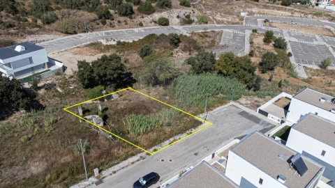 Terreno para Venda em Alenquer (Santo Estêvão e Triana)