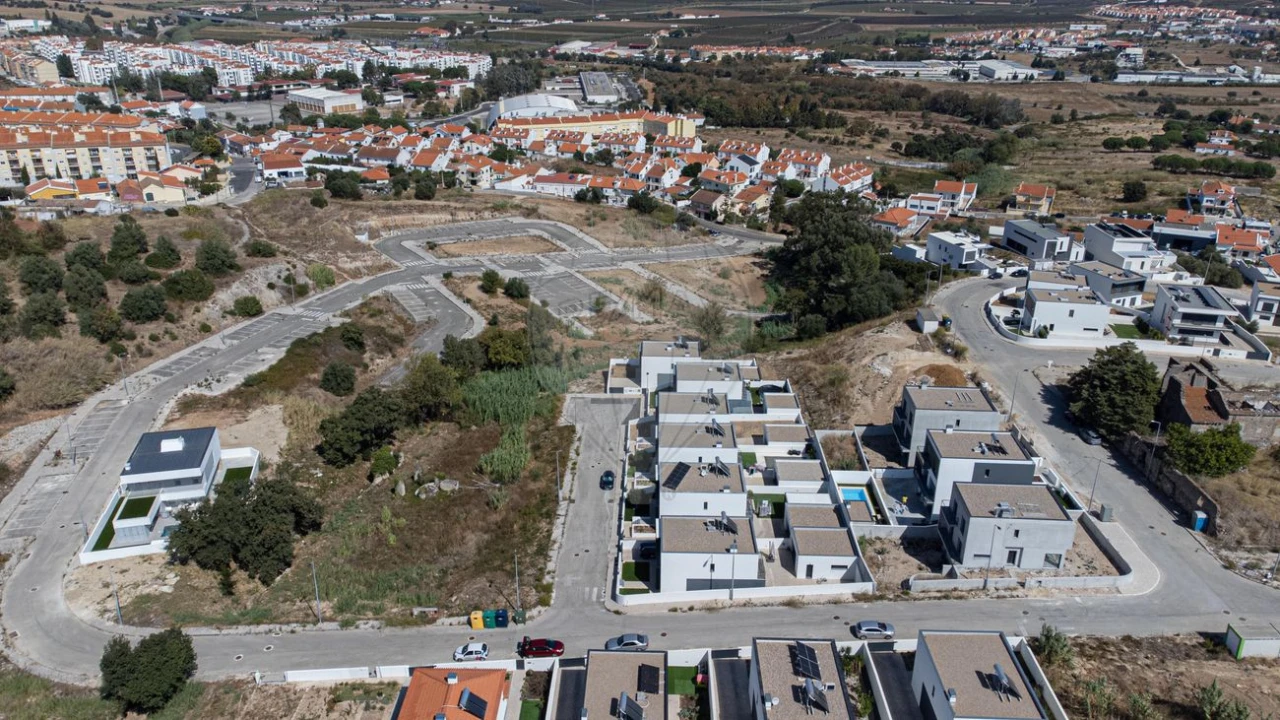 Terreno para Venda em Alenquer (Santo Estêvão e Triana) Foto 11