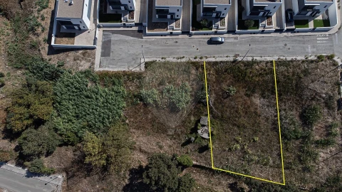 Terreno para Venda em Alenquer (Santo Estêvão e Triana)