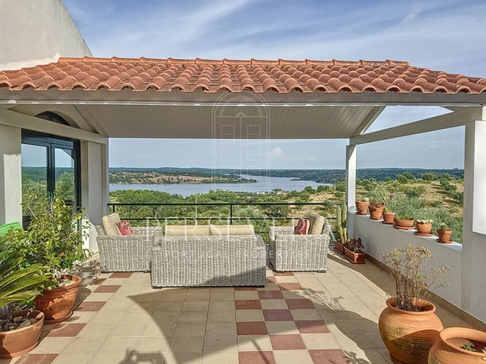 Quinta T4 para Venda em Montargil Foto 1