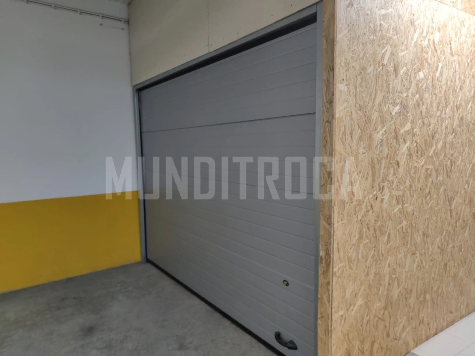 Garagem para Venda em São Vitor (Braga) Foto 2