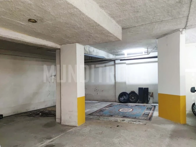 Garagem para Venda em São Vitor (Braga) Foto 4