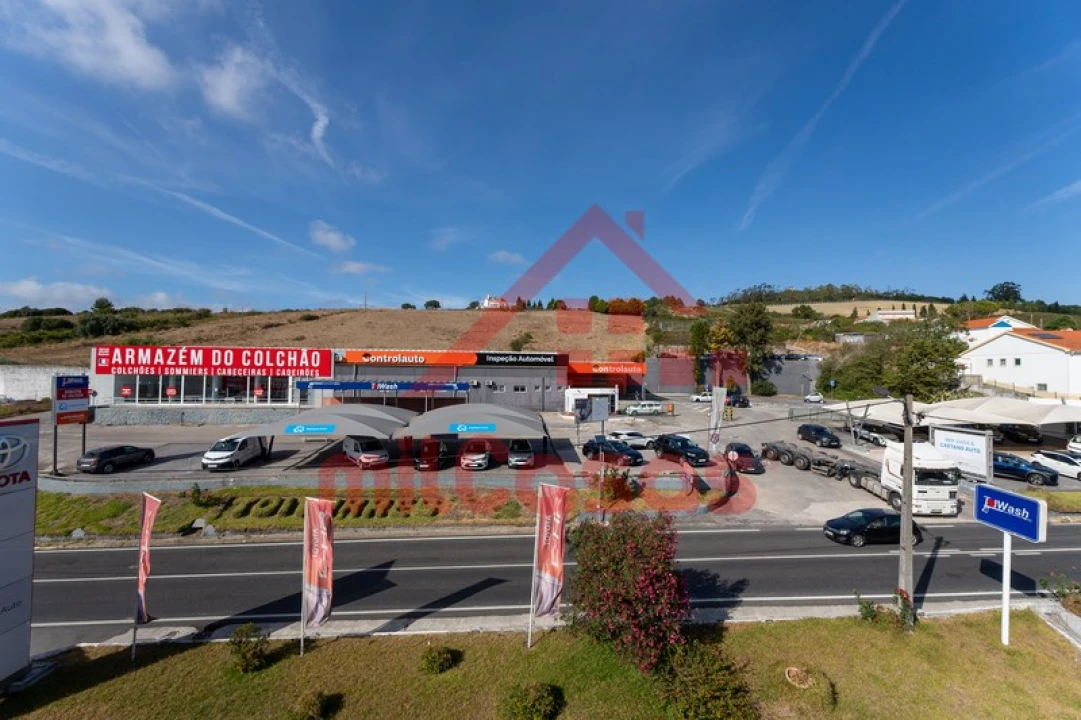 Escritório para Arrendamento em Santa Maria, São Pedro e Matacães Foto 24