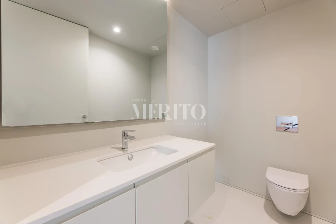 Apartamento T4 para Venda em Barcelinhos Foto 16