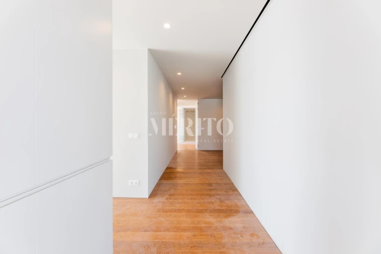 Apartamento T4 para Venda em Barcelinhos Foto 11