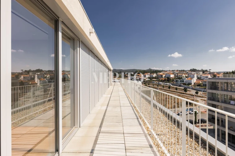 Apartamento T4 para Venda em Barcelinhos Foto 14