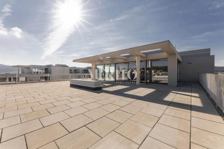 Apartamento T4 para Venda em Barcelinhos Foto 36