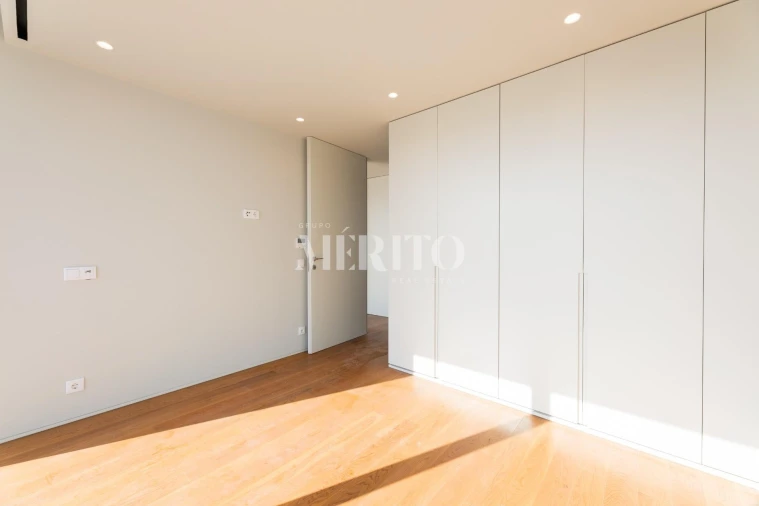 Apartamento T4 para Venda em Barcelinhos Foto 24