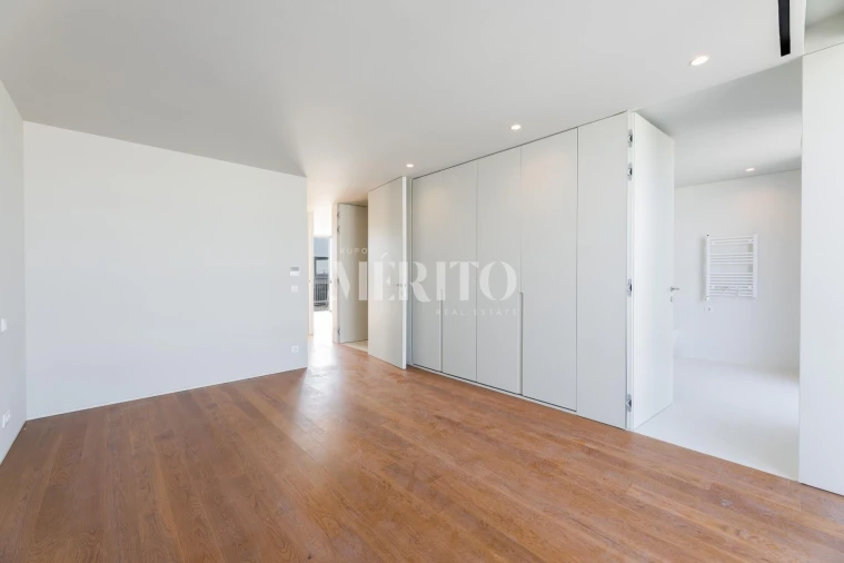 Apartamento T4 para Venda em Barcelinhos Foto 30