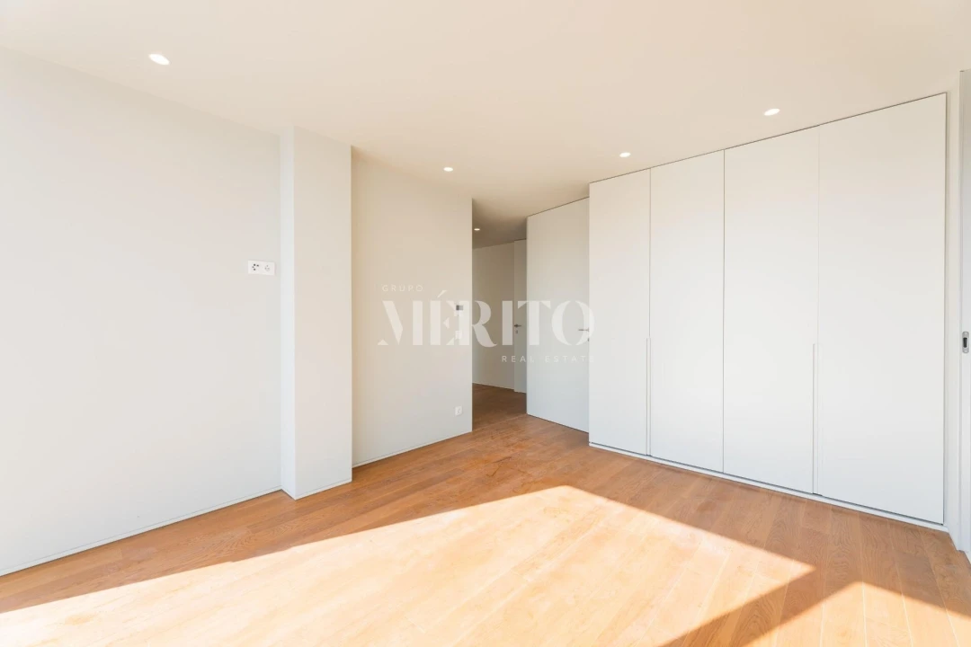 Apartamento T4 para Venda em Barcelinhos Foto 19