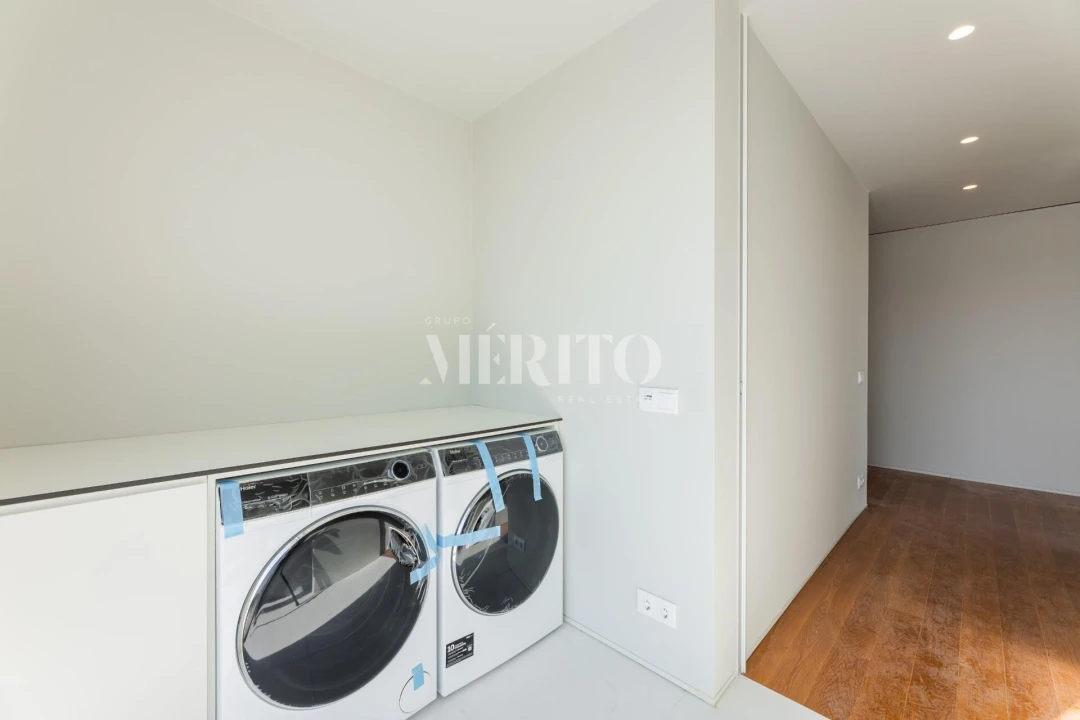 Apartamento T4 para Venda em Barcelinhos Foto 12