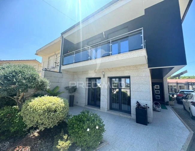 Moradia T3 para Venda em Sande Vila Nova e Sande São Clemente Foto 2