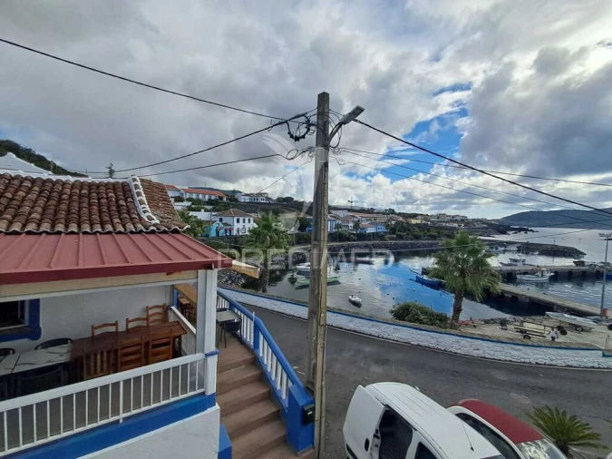 Moradia T2 para Venda em Angra (São Pedro) Foto 2