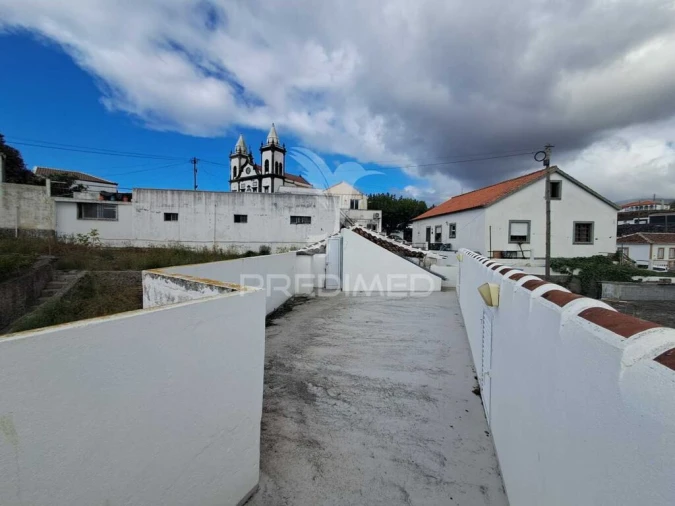 Moradia T2 para Venda em Angra (São Pedro) Foto 16