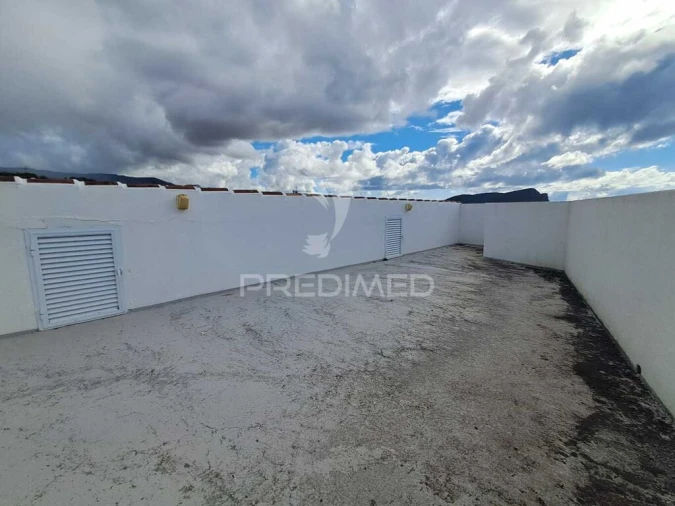 Moradia T2 para Venda em Angra (São Pedro) Foto 15