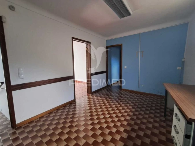 Moradia T2 para Venda em Angra (São Pedro) Foto 18