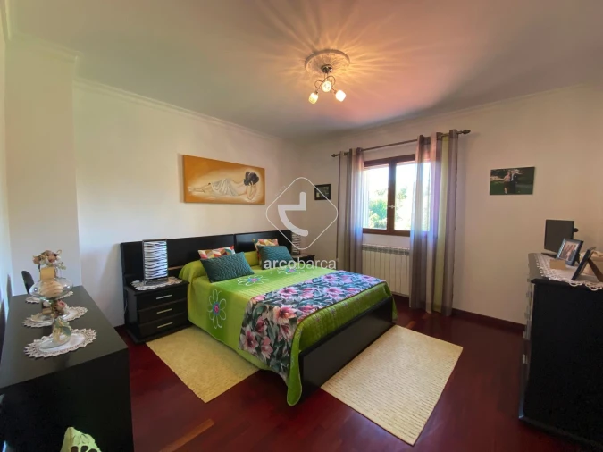 Moradia T3 para Venda em Gondoriz Foto 32