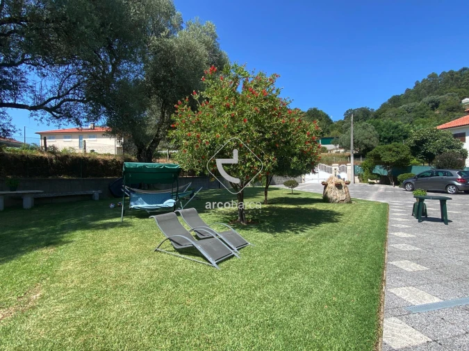 Moradia T3 para Venda em Gondoriz Foto 11