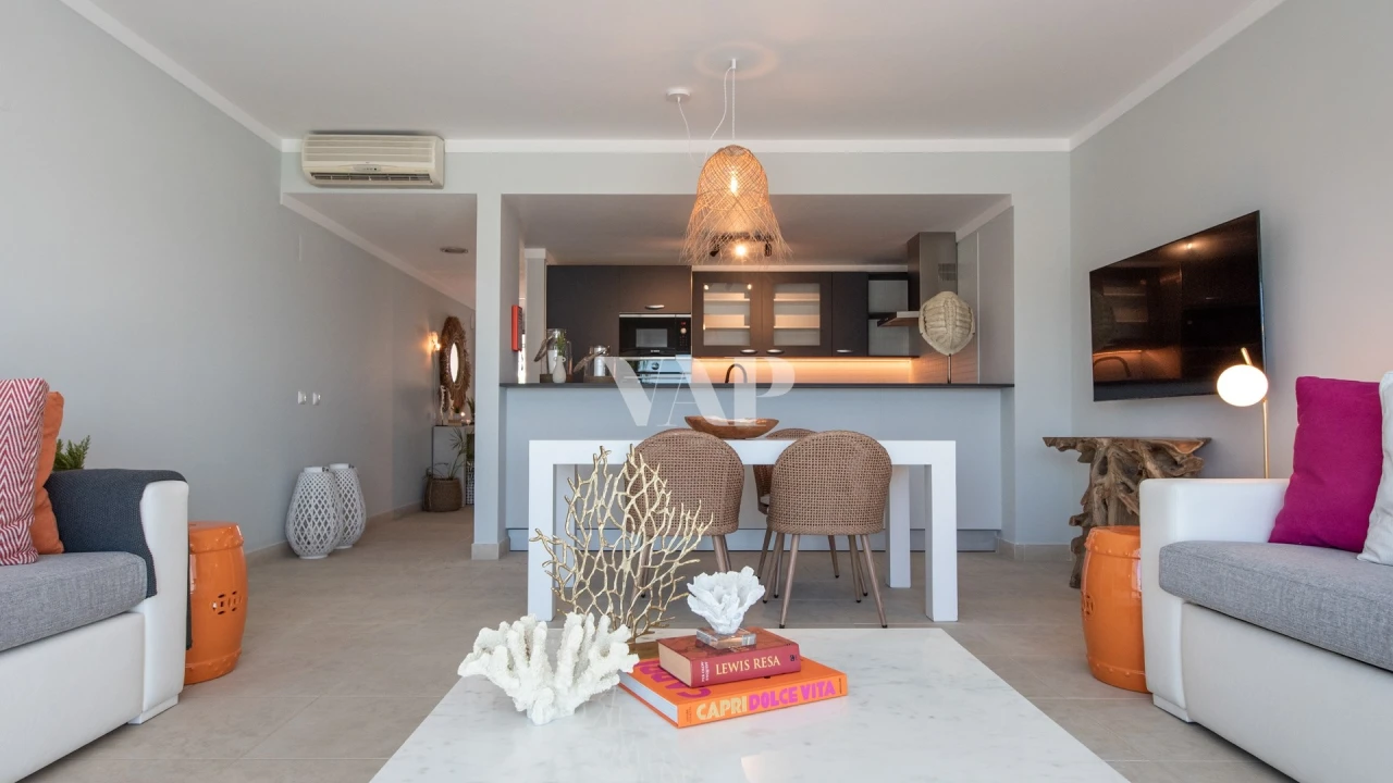 Apartamento T1 para Venda em Portimão Foto 5