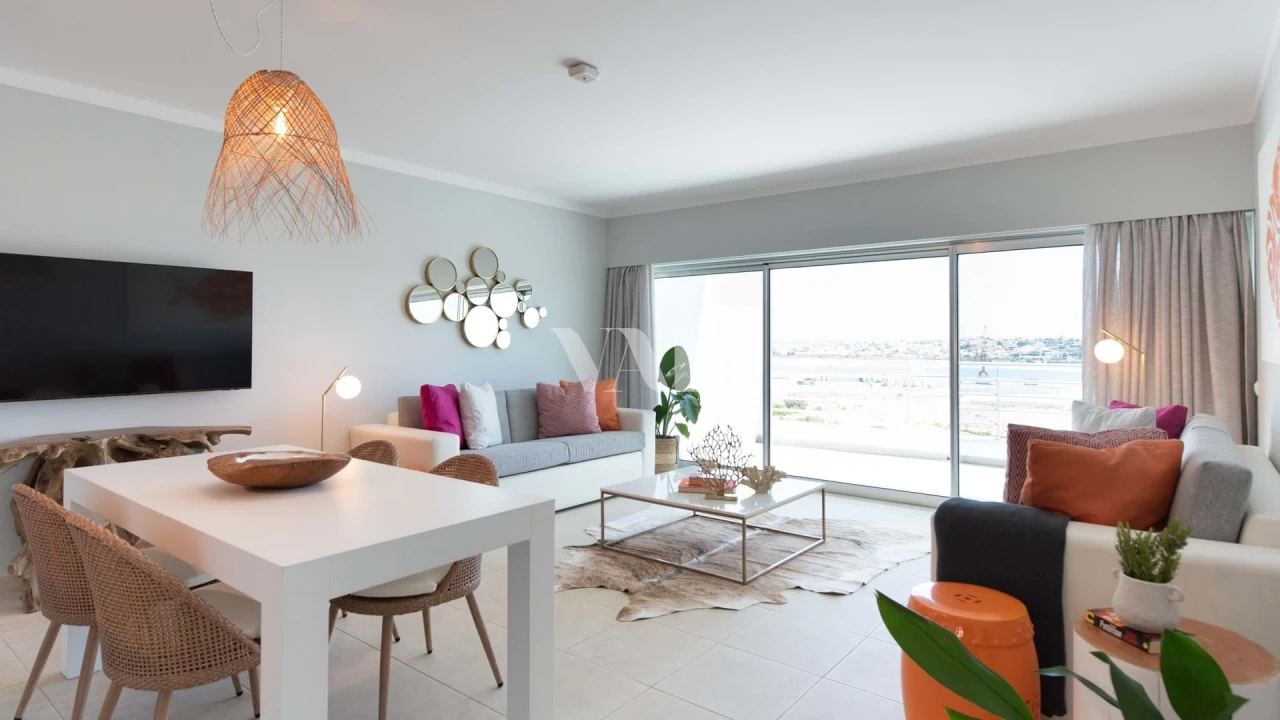 Apartamento T1 para Venda em Portimão Foto 9