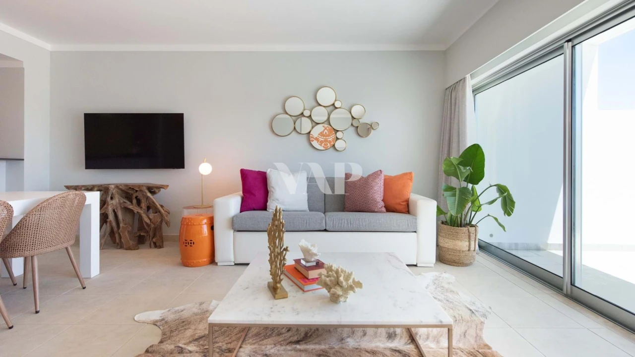 Apartamento T1 para Venda em Portimão Foto 11