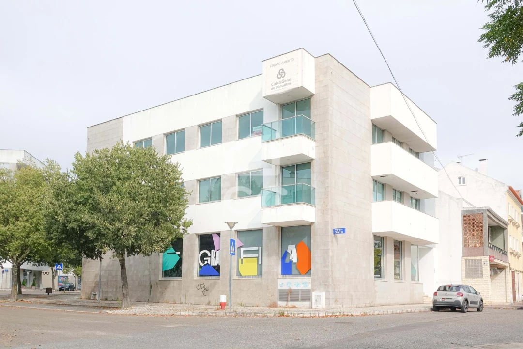 Escritório para Venda em Abrantes (São Vicente e São João) e Alferrarede Foto 14