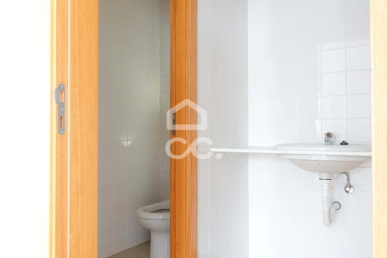 Escritório para Venda em Abrantes (São Vicente e São João) e Alferrarede Foto 7