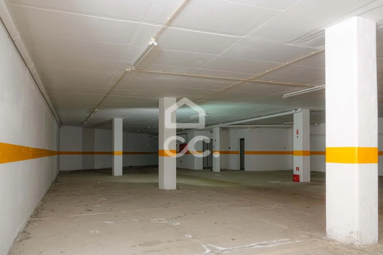 Escritório para Venda em Abrantes (São Vicente e São João) e Alferrarede Foto 11