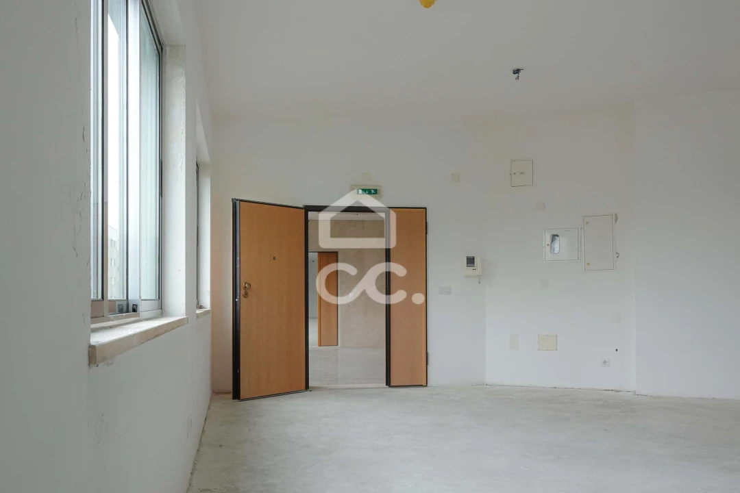 Escritório para Venda em Abrantes (São Vicente e São João) e Alferrarede Foto 4