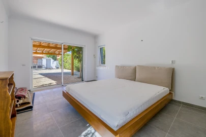 Moradia T4 para Venda em Lagos (São Sebastião e Santa Maria)