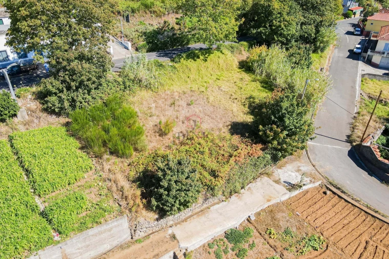 Moradia T3 para Venda em Fajã da Ovelha Foto 14