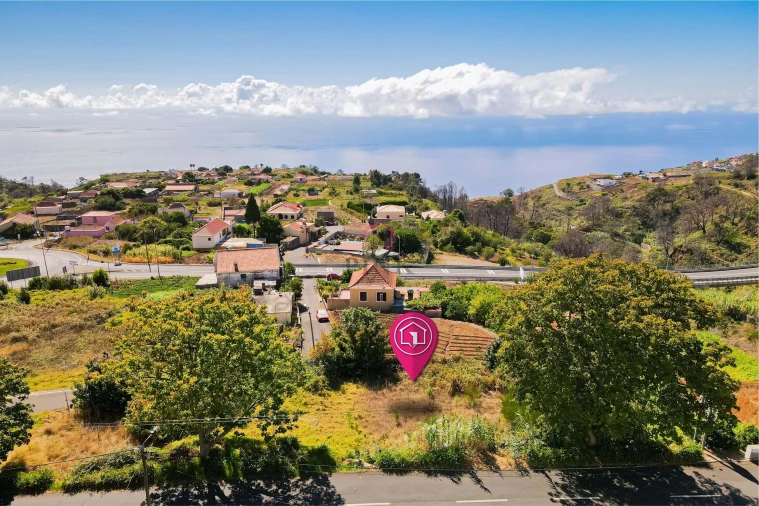 Moradia T3 para Venda em Fajã da Ovelha Foto 3