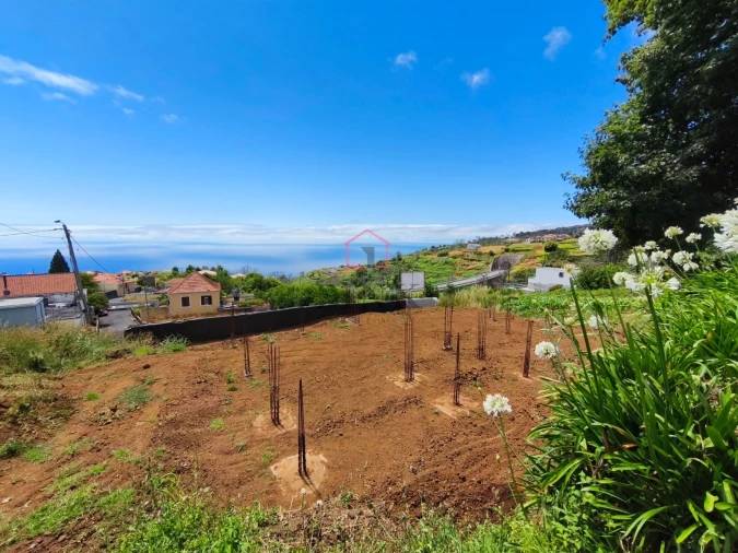 Moradia T3 para Venda em Fajã da Ovelha Foto 24