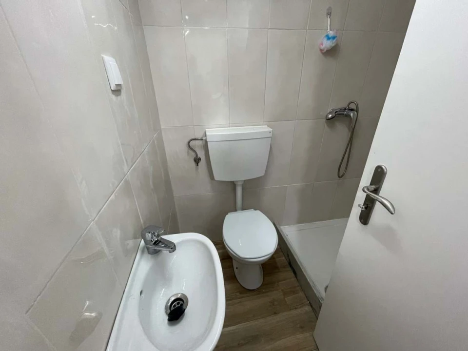 Prédio para Venda em Peniche Foto 7