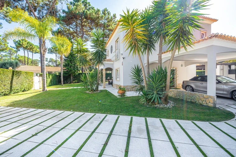 Moradia T4 para Venda em Charneca de Caparica e Sobreda Foto 4
