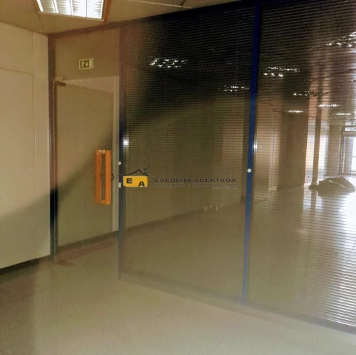 Armazém para Venda em Rio Tinto Foto 3