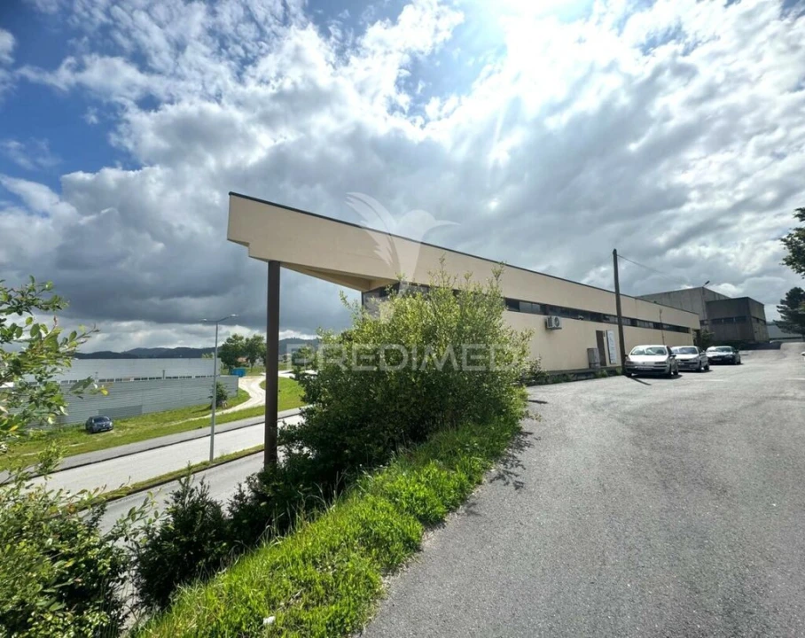 Armazém para Venda em Ponte Foto 14