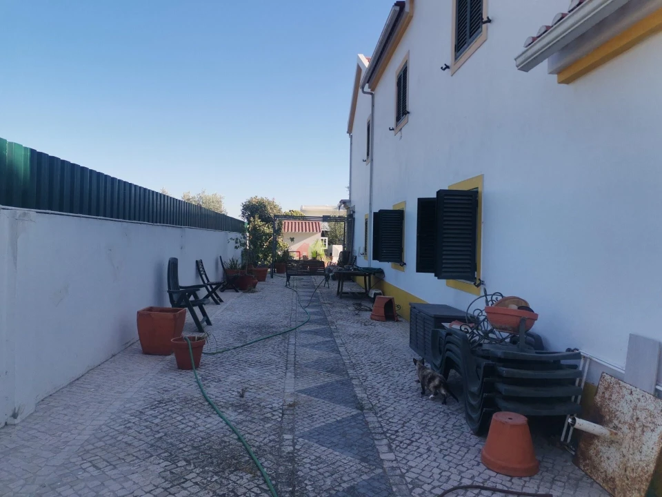 Moradia T4 para Venda em Gambia-Pontes-Alto da Guerra Foto 38