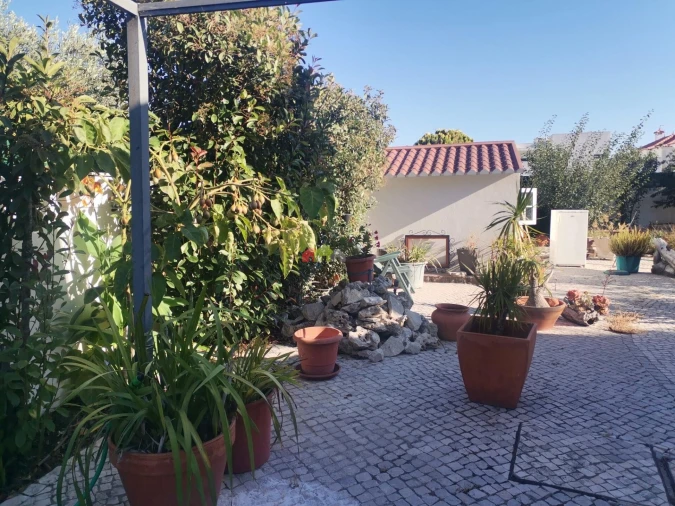 Moradia T4 para Venda em Gambia-Pontes-Alto da Guerra