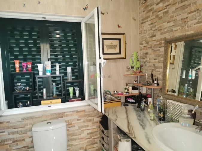 Moradia T4 para Venda em Gambia-Pontes-Alto da Guerra Foto 28