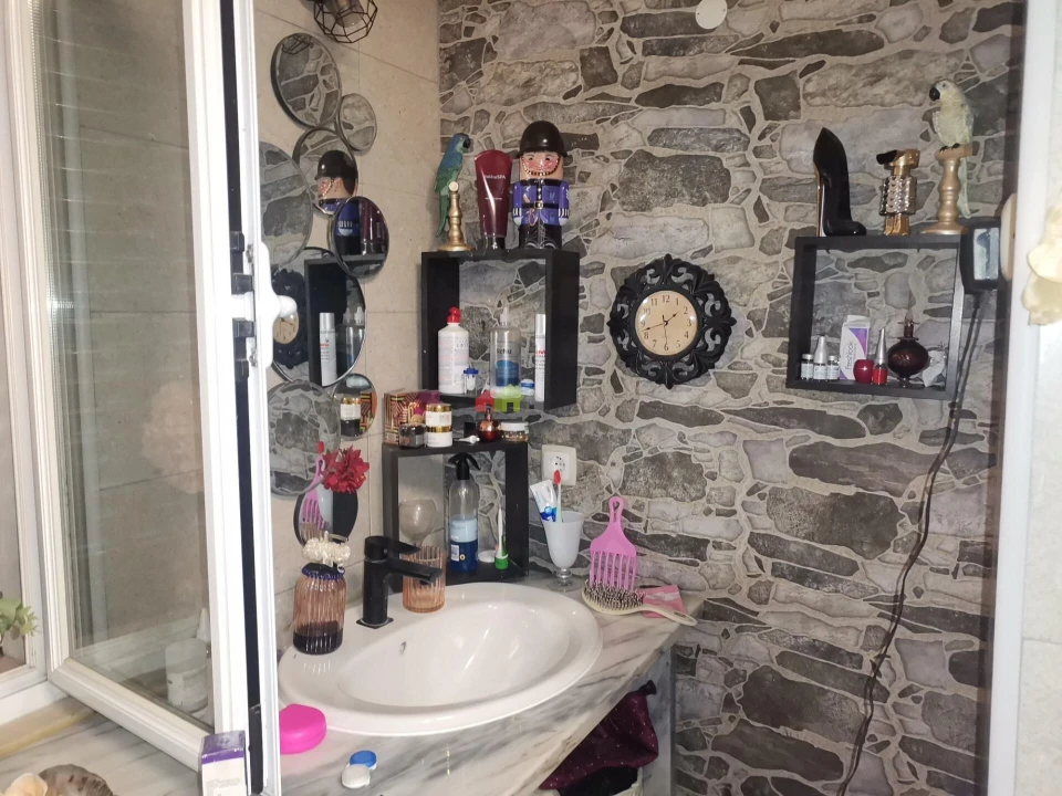 Moradia T4 para Venda em Gambia-Pontes-Alto da Guerra Foto 31