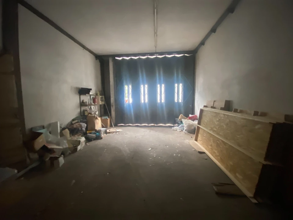 Armazém para Arrendamento em Urgezes Foto 15